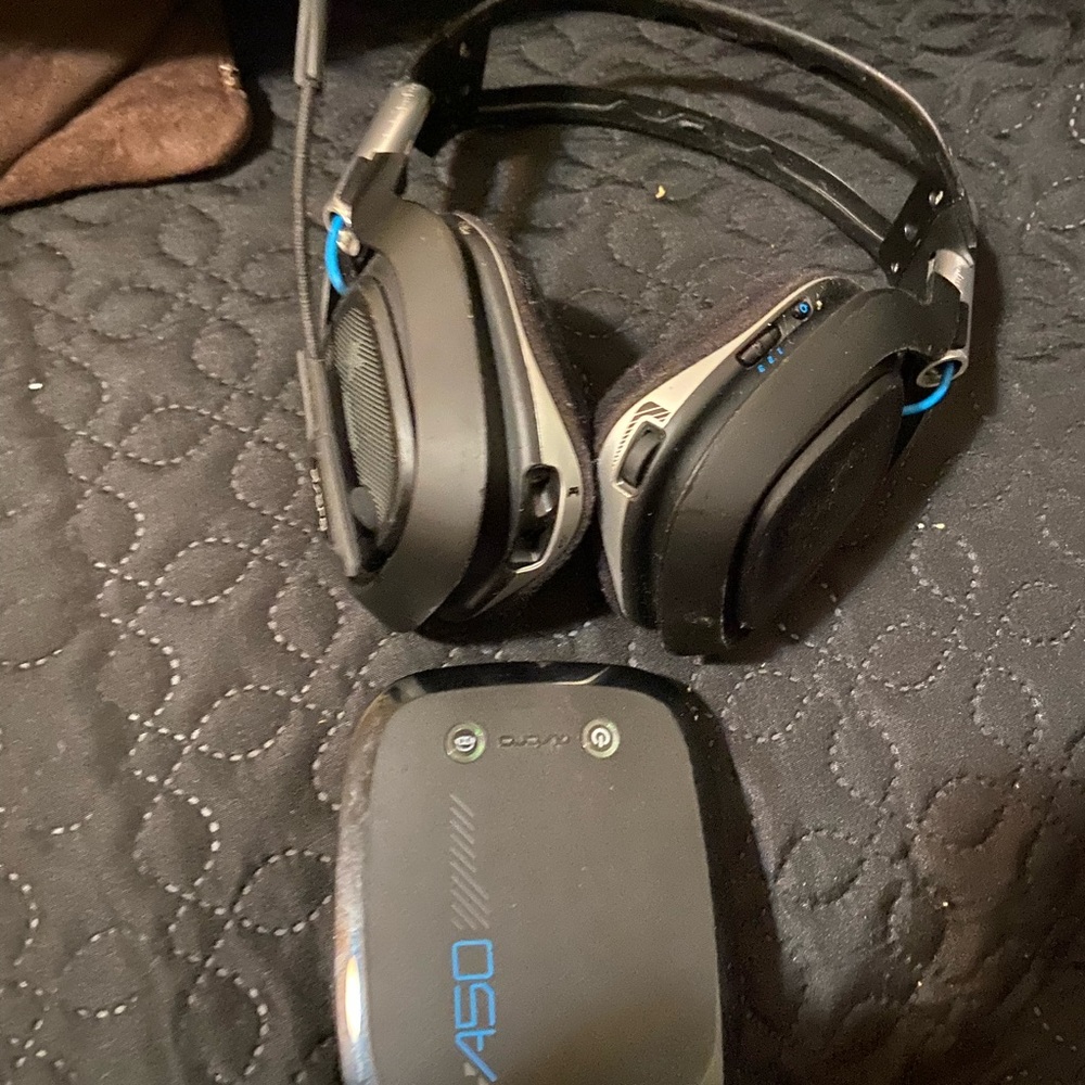 ASTRO A50 Gaming Headset